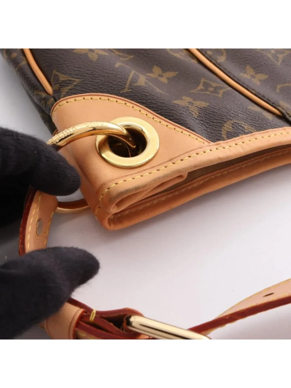 Louis Vuitton Shoulder Bag Galleria PM Canvas Leather